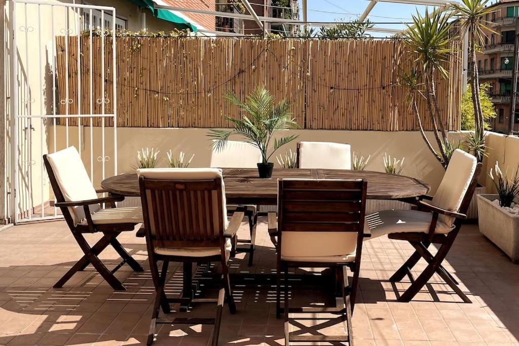 Ferienwohnung Amazing Flat With Terrace Mailand Exterior foto